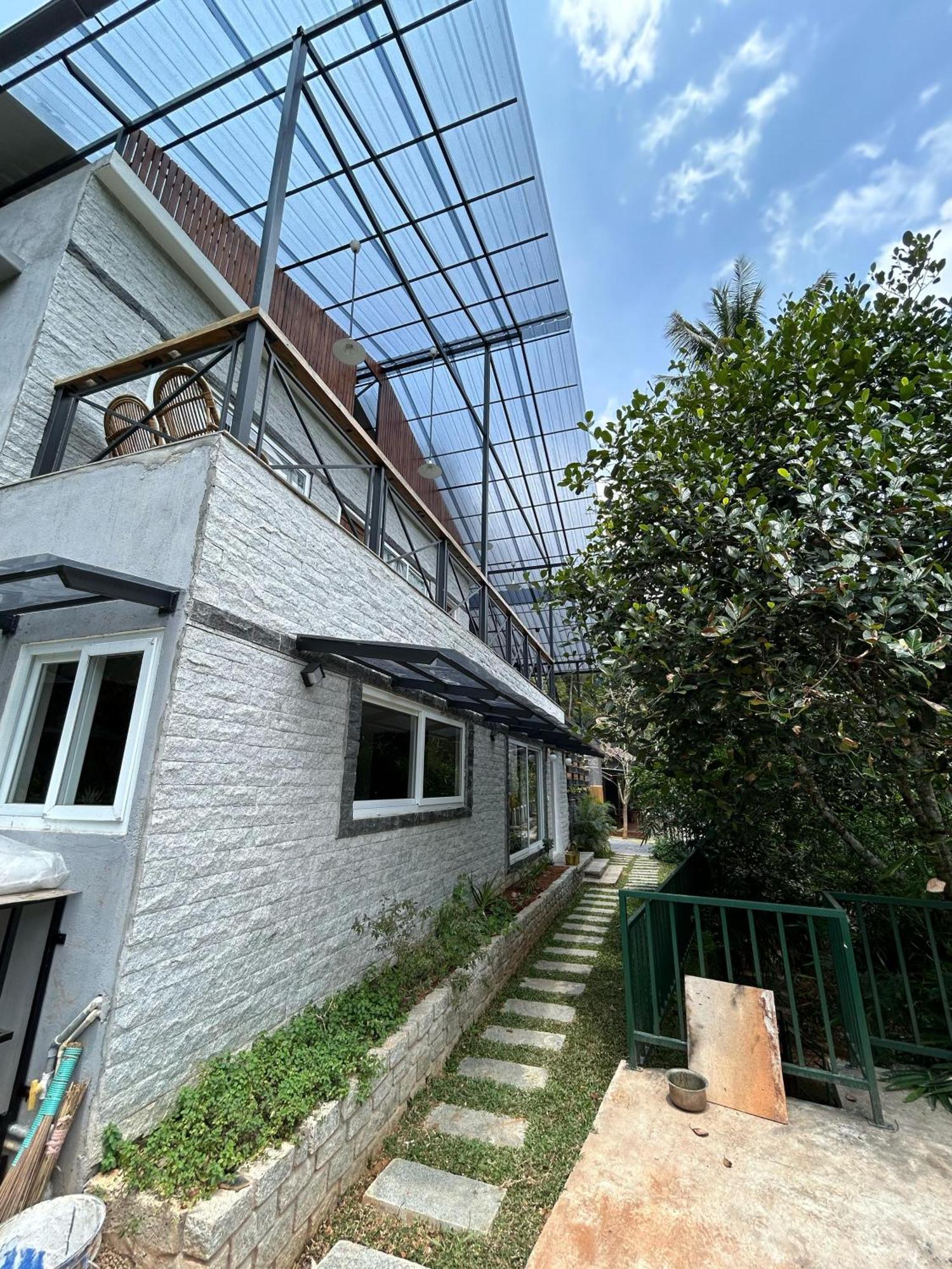 Kv By Halcyon Traveltech Daire Anachal Dış mekan fotoğraf