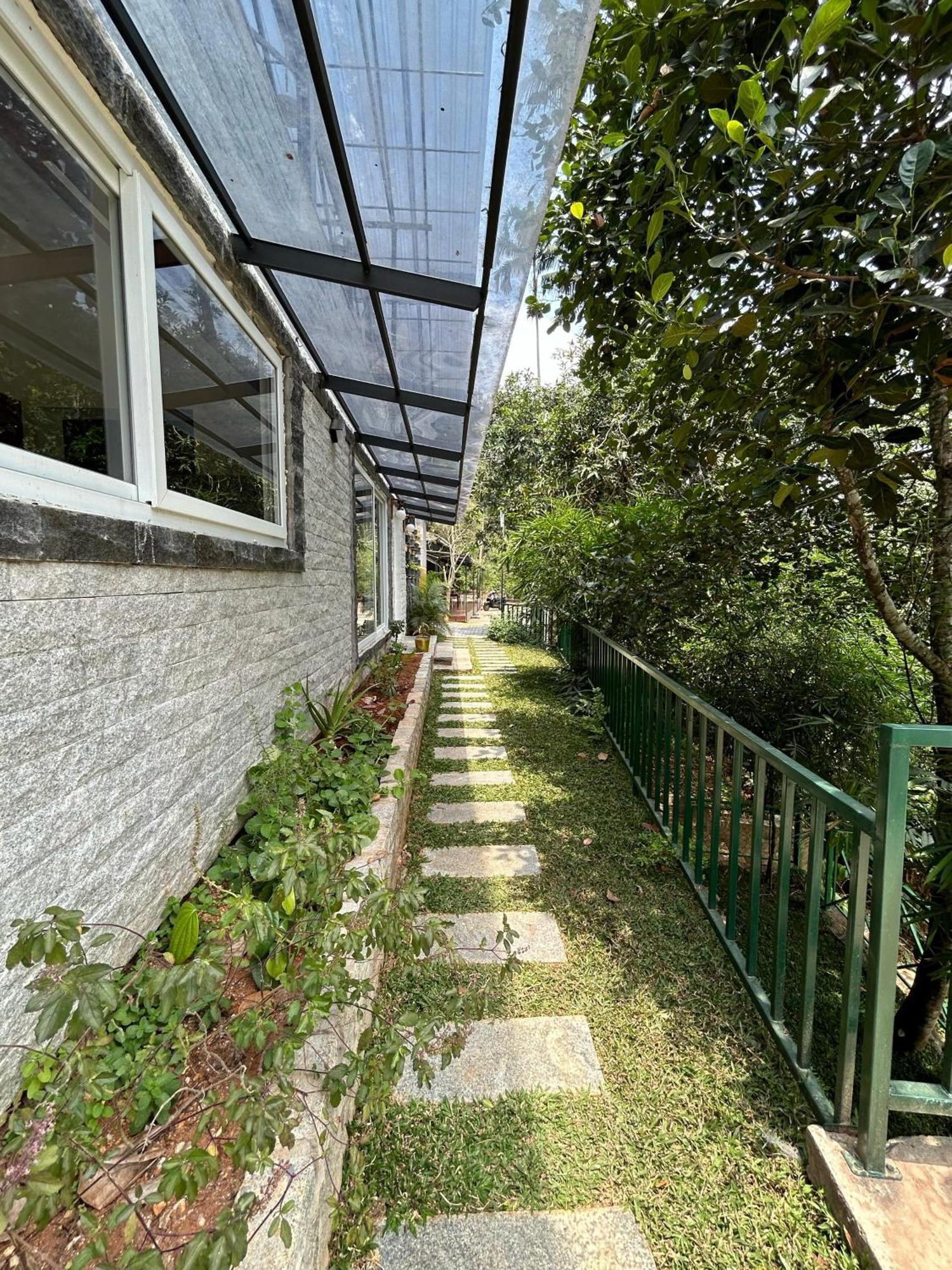 Kv By Halcyon Traveltech Daire Anachal Dış mekan fotoğraf